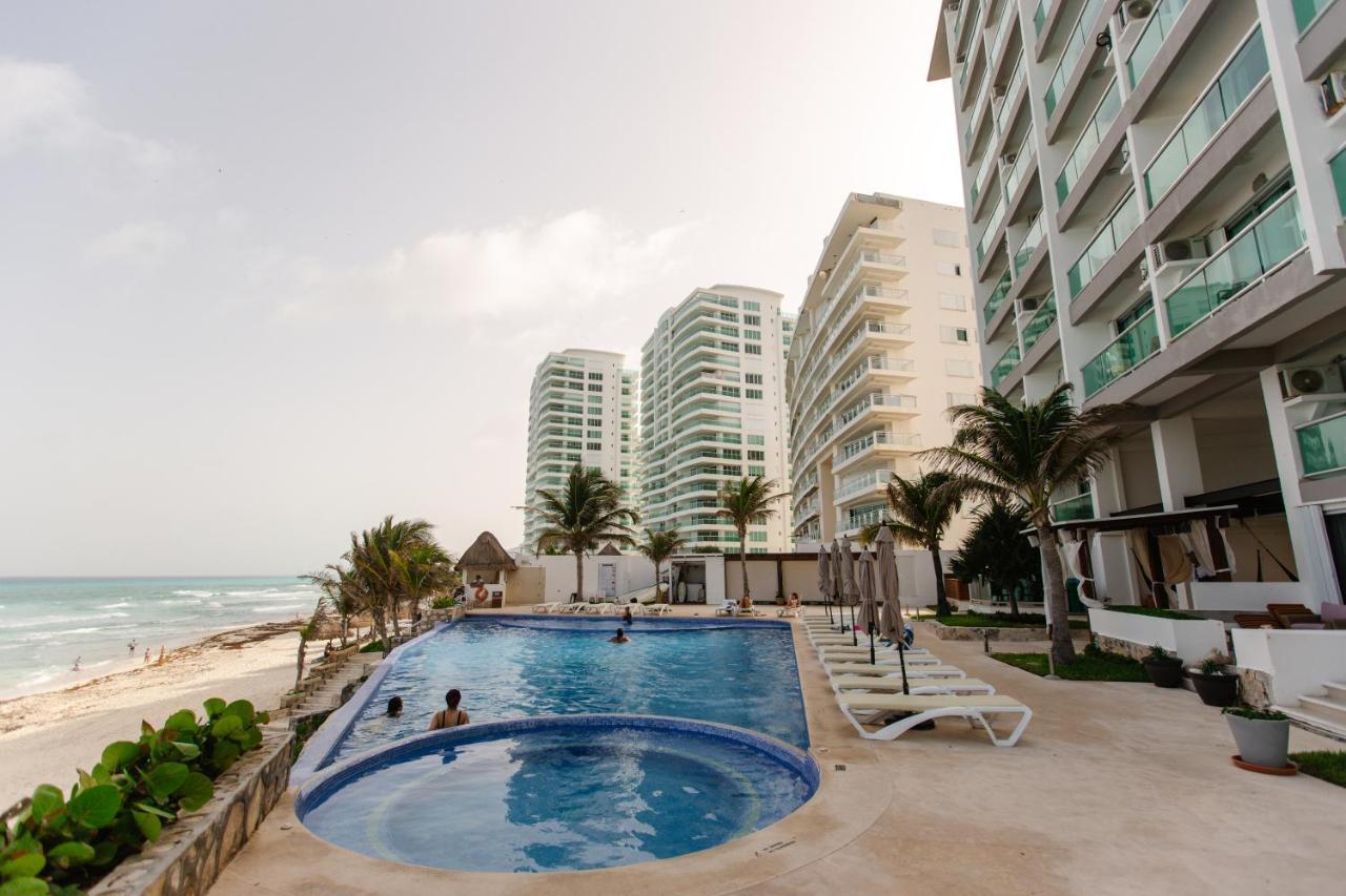 Ocean Front View Villa Cancún Exteriör bild